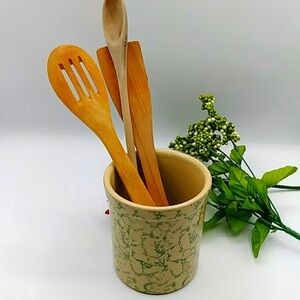 Roseville R.R.P.  Green Spongeware "High Jar" 1 Qt. Ohio, USA.